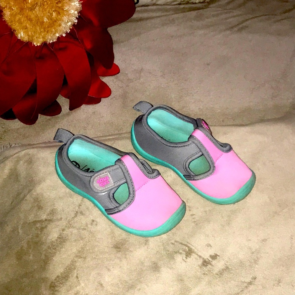 Aqua Kiki Water Shoes